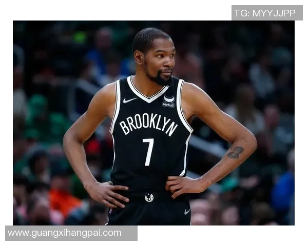 2月4日NBA焦点战篮网对决雄鹿全场直播精彩回顾与分析