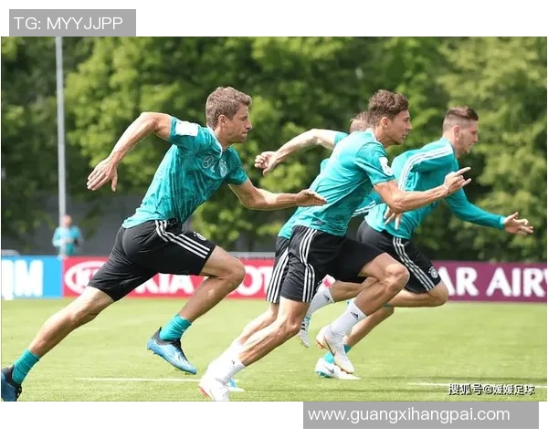 德国足球与美国足球精彩对决比赛视频回顾与分析