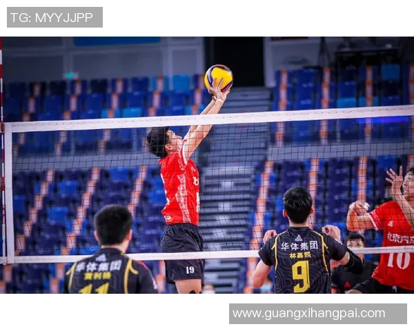 富安U19与黄安归仁U19激战正酣青春风暴引发赛场热潮